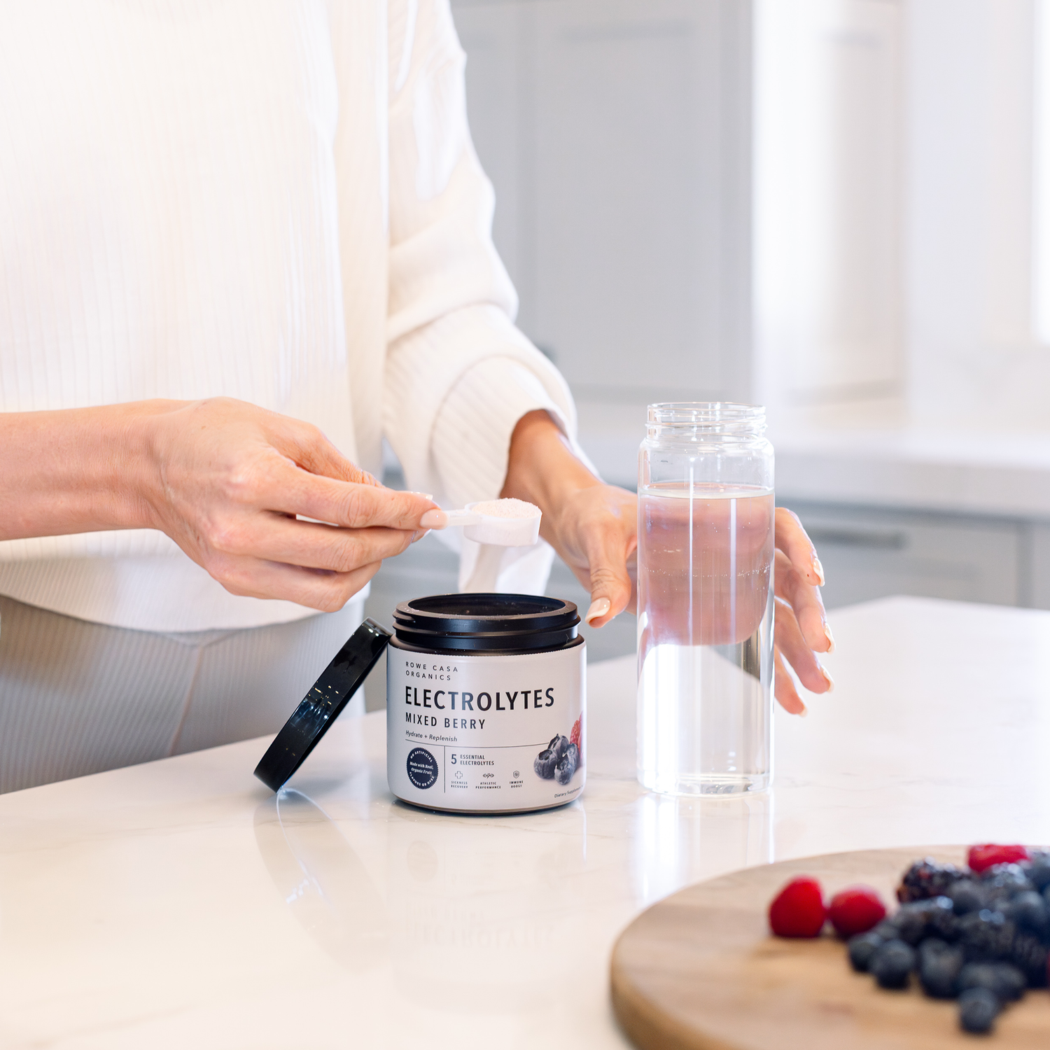 Mixed Berry Electrolytes | 25 Serving Canister